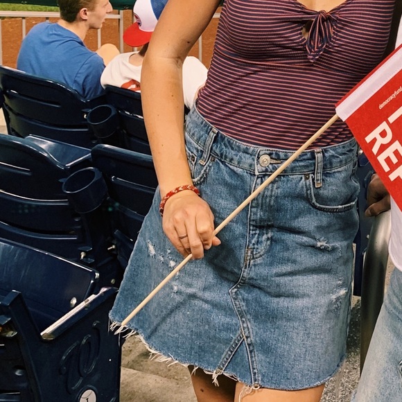BDG denim skirt - Picture 1 of 4